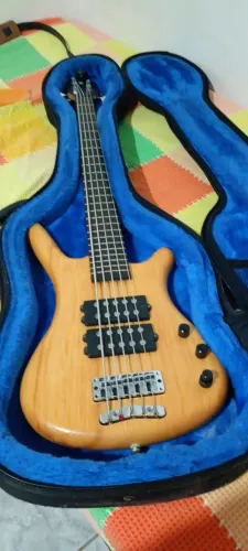 Contra Baixo Warwick 5 cordas novo