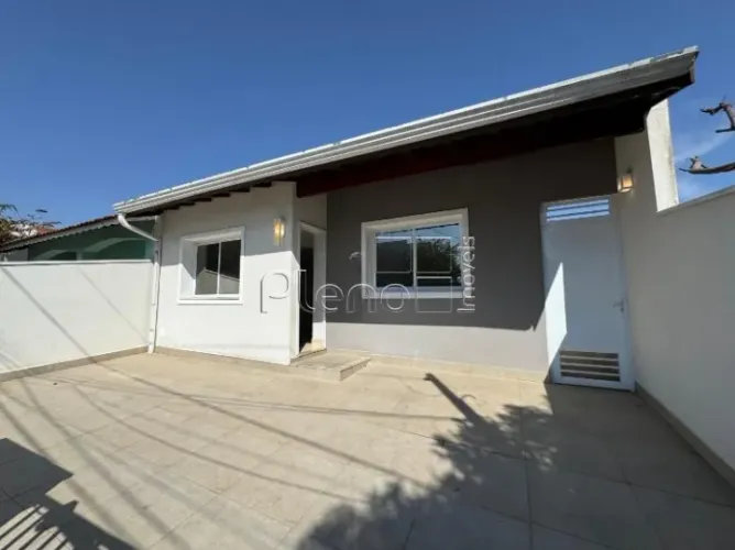 Casa para Locação em Valinhos no bairro Vila Santana.