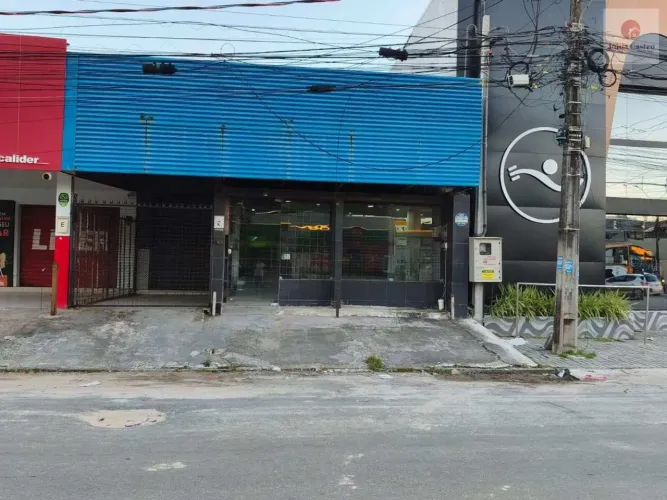 ALUGO ÓTIMA LOJA Á 200 METROS DA PRAIA, NO BAIRRO DE CASA CAIADA / OLINDA