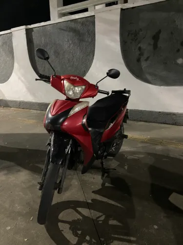 Moto em perfeito estado!
