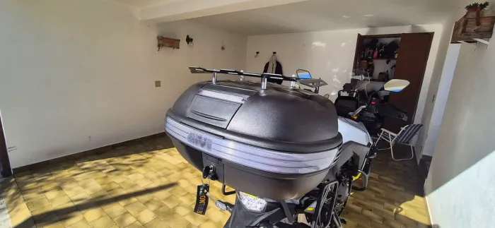 Báú GIVI 45l monokey + base Givi + rack Atacama
