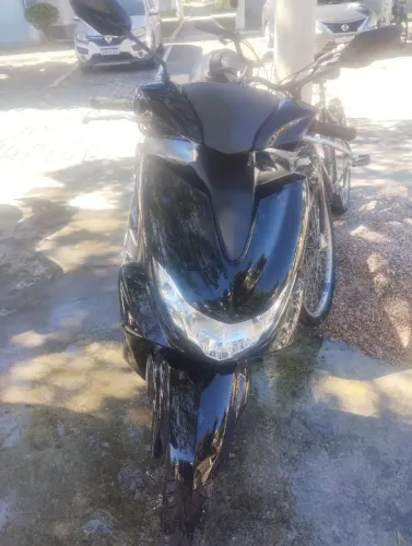 OPORTUNIDADE IMPERDÍVEL! YAMAHA FLUO 2024 - PRONTA PARA RODAR!