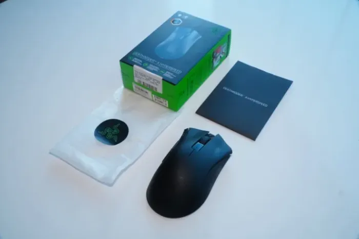 [NA GARANTIA] Mouse Gamer Sem Fio Razer Deathadder V2 X HyperSpeed 397