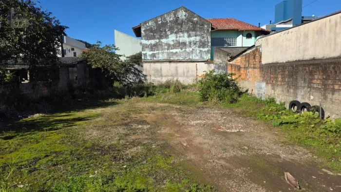 Terreno à venda em Forquilhinhas - São José/SC