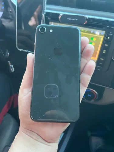 iPhone 8