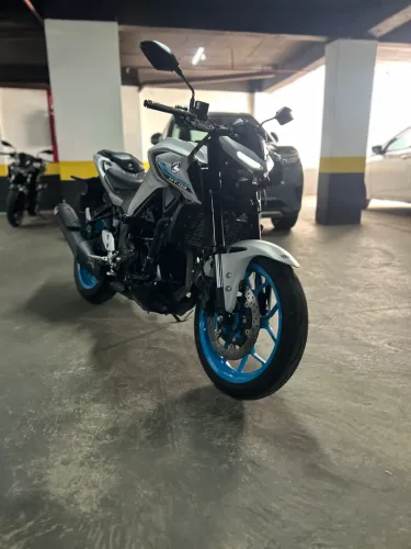 Yamaha MT 03 IMPECÁVEL