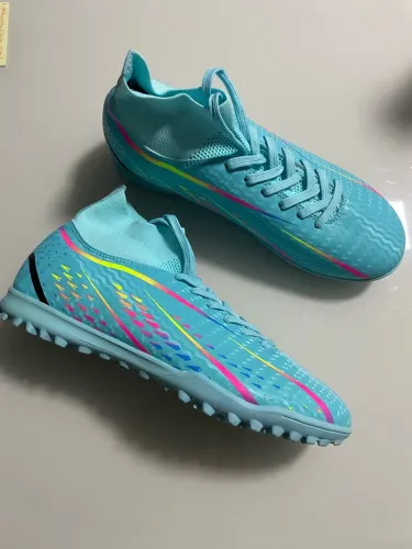V Botas de Campo de Futebol Society