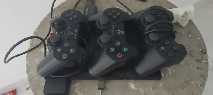 Play 2