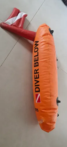 Boia de mergulho Mares