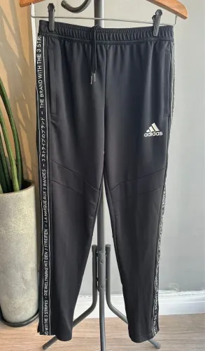 Adidas calça esporte modelo tiro 19, tam - G