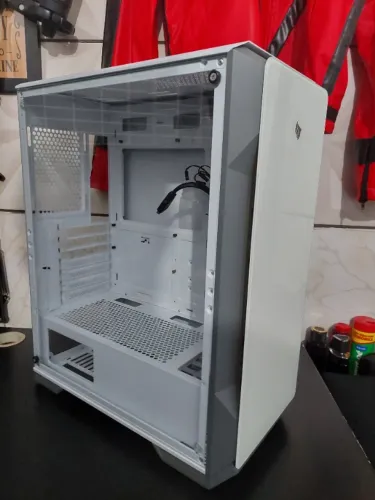 GABINETE GAMER BRANCO COM 3 FANS 