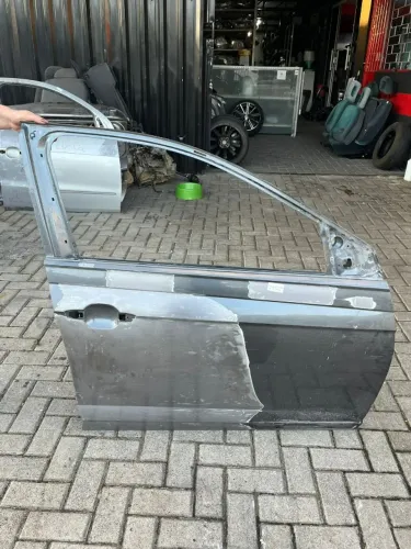 PORTA DIANTEIRA DIREITA VW POLO VIRTUS 2018 2024 ORIGINAL