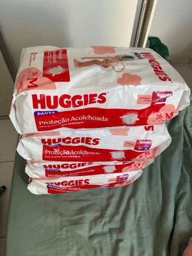 Fralda Huggies Pants 144 un.