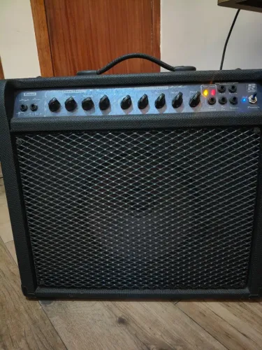 Amplificador Cubo de Guitarra Staner Fúria 100W
