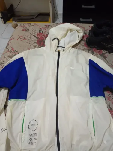 Corta vendo Lacoste off with edição limitada