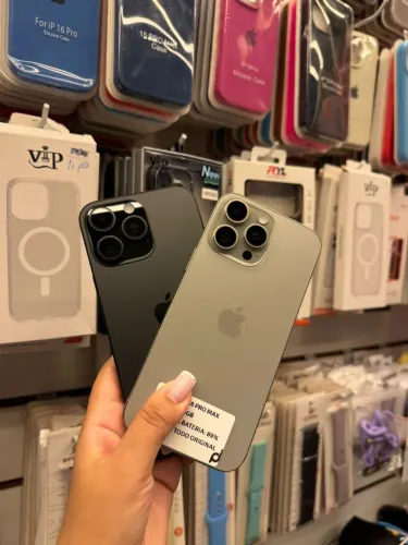 IPHONE 16 PRO MAX TOP