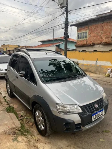 Fiat Idea Adv./ Adv.lock.dualogic 1.8 Flex 5P 2010
