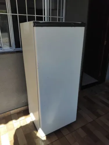 Geladeira consul 300 litros