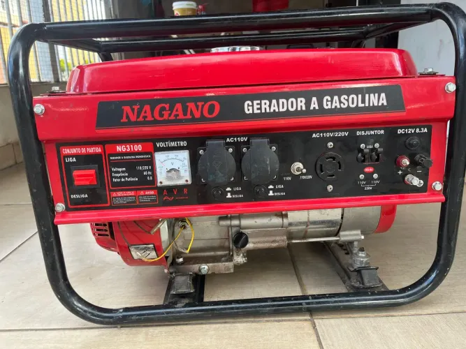 Gerador portátil Nagano NG310 com tecnologia AVR 110V/220V
