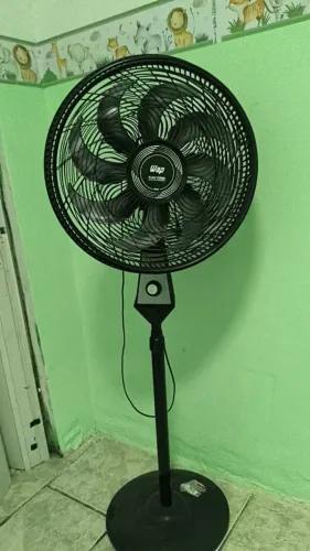 Vende-se ventilador