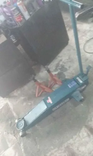 Macaco Profissional Novo