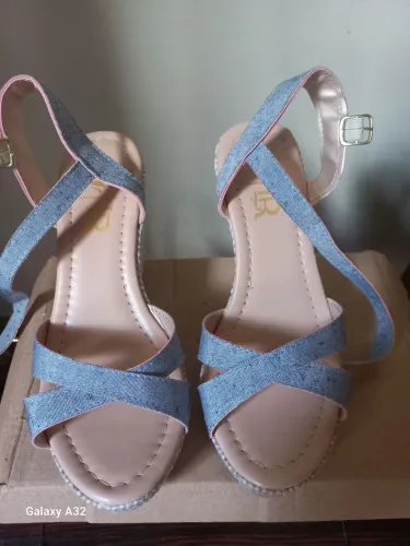 Sandália Plataforma Azul