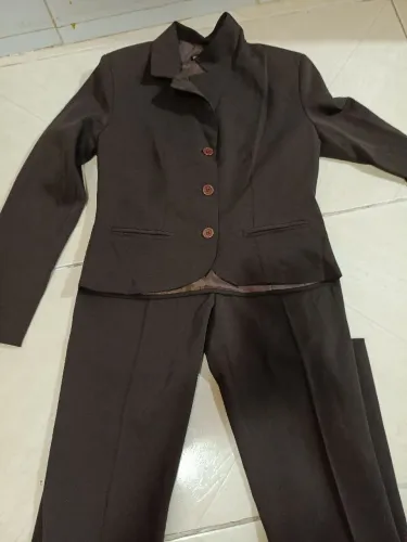 Conjunto feminino em alfaiataria tamanho M
