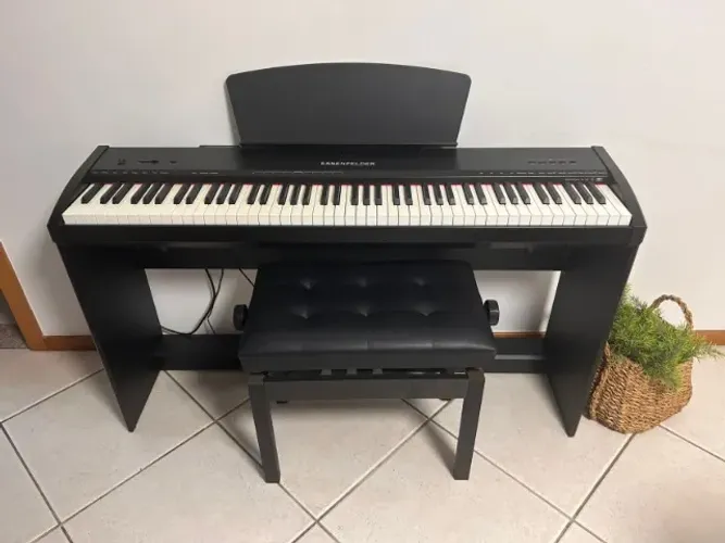 PIANO DIGITAL ESSENFELDER E100