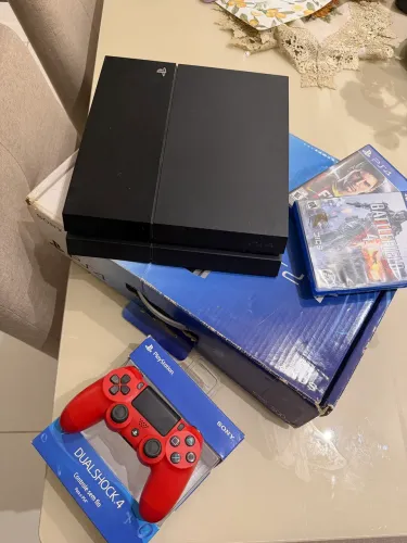 PS4 com mídia (1.100,00)