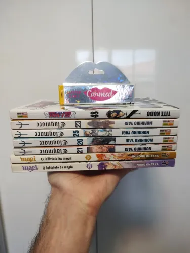 Lote mangá - Magi, Claymore, Bleach 
