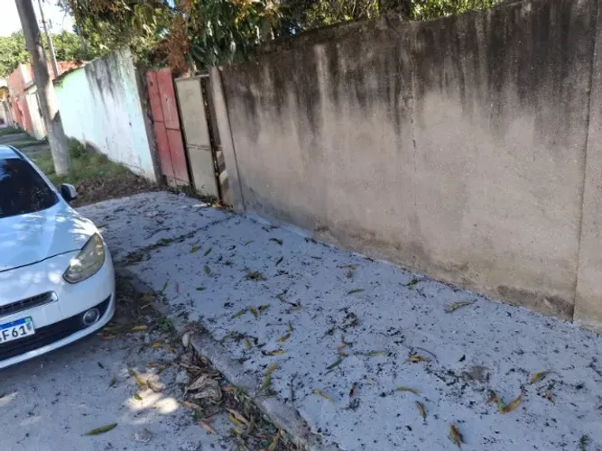 Vendo terreno 365m2 Murado c/ Calçada e Portão - Seropedica-Boa Esperança