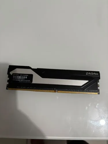Memória Ram Zadak DDR4 8GB 3000Mhz