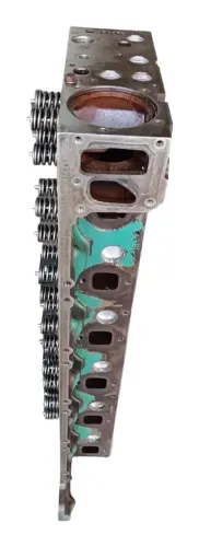 Cabeçote revisado motor Volvo 440 D13 1002019