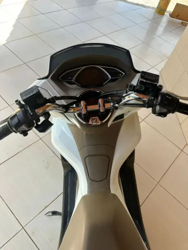 PCX DLX 2021 chave presença