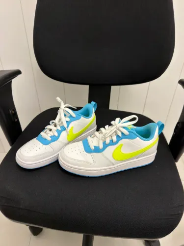 Tênis Nike 35