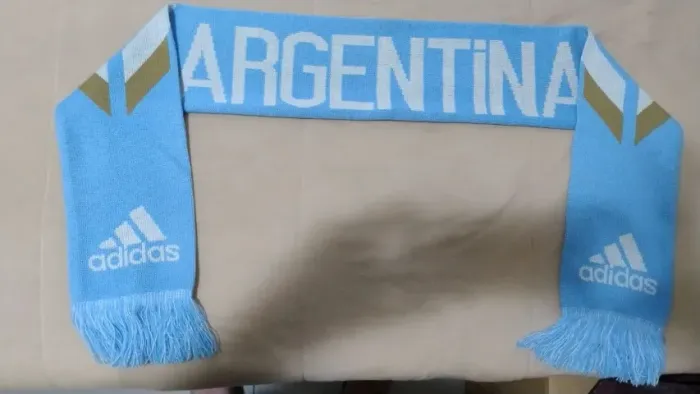 Cachecol Adidas Argentina