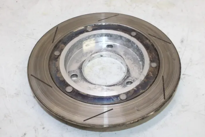 Disco de freio traseiro Burgman 400 em bom estado na medida original 