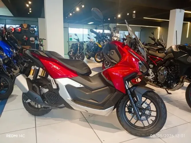 HONDA  ADV 160 ABS  Com 1.900km