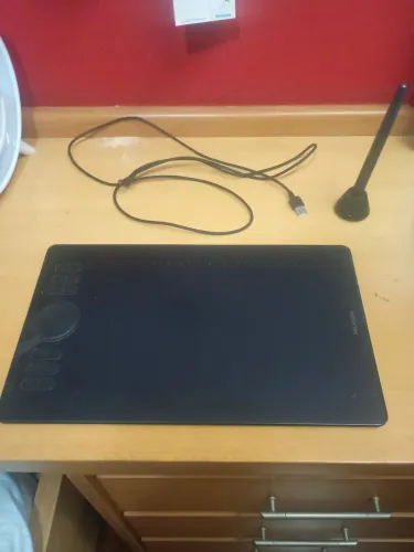 Huion Creative Pen Tablet HS610