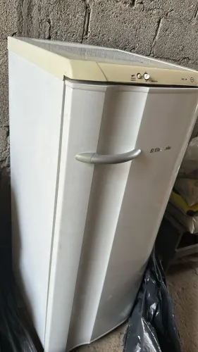 Geladeira Eletrolux 500$