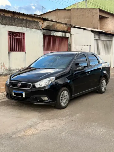 Fiat Grand Siena Attractive 1.0 Flex 8V 4P 2017