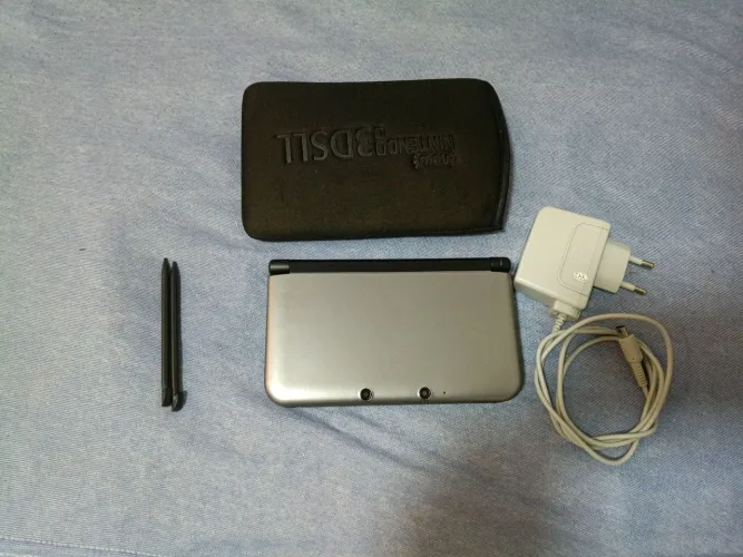 Nintendo 3DS XL Desbloqueado