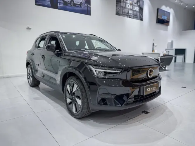 Volvo EX40 Plus P6 (elétrico) 2026