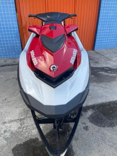 Jet ski seadooo GTI 130HP / 2011 com carreta rodoviária 