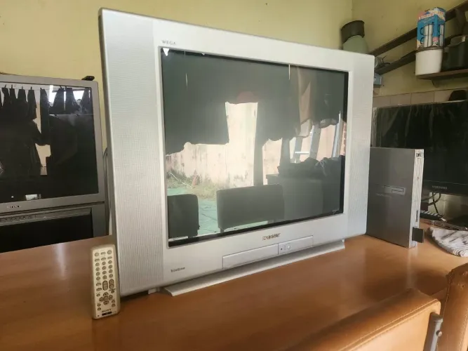 TV WEGA 29" RETRO GAMER