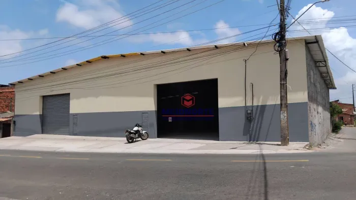 # Alugo Galpão Areinha 800 m², pertinho da RR Pneus
