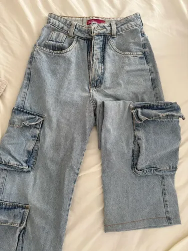 Calça jeans estilo Cargo