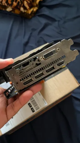 Rx 590 8gb  (defeito leia anúncio)