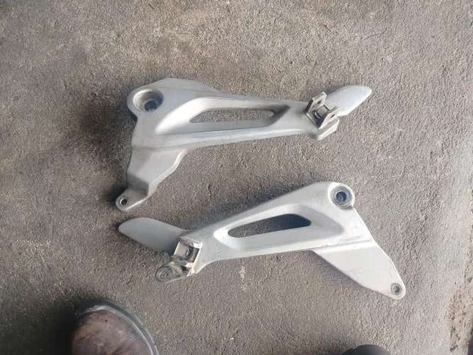 Pedaleiras 150