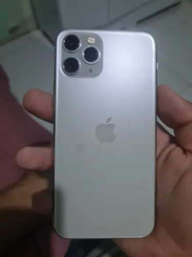 Iphone 11 PRO 256 gigas 96% bateria